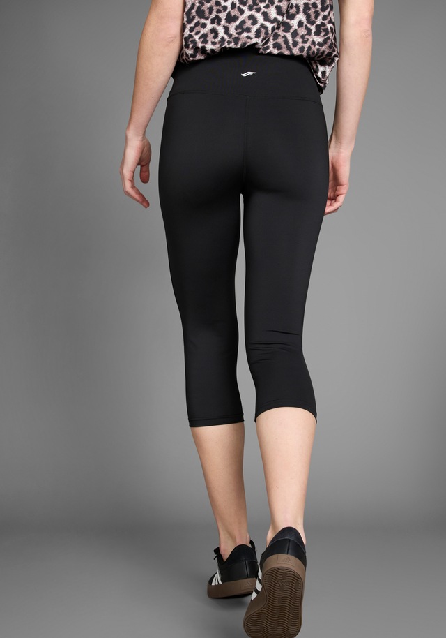 FAYN SPORTS Caprileggings mit Figur formenden Nähten und hohem Bund