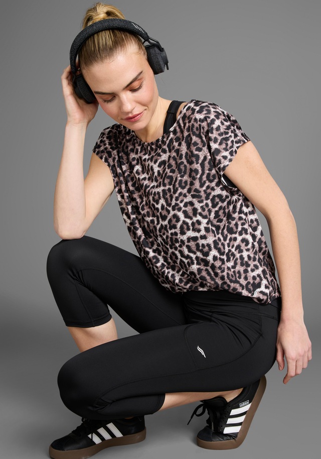 FAYN SPORTS Caprileggings mit Figur formenden Nähten und hohem Bund