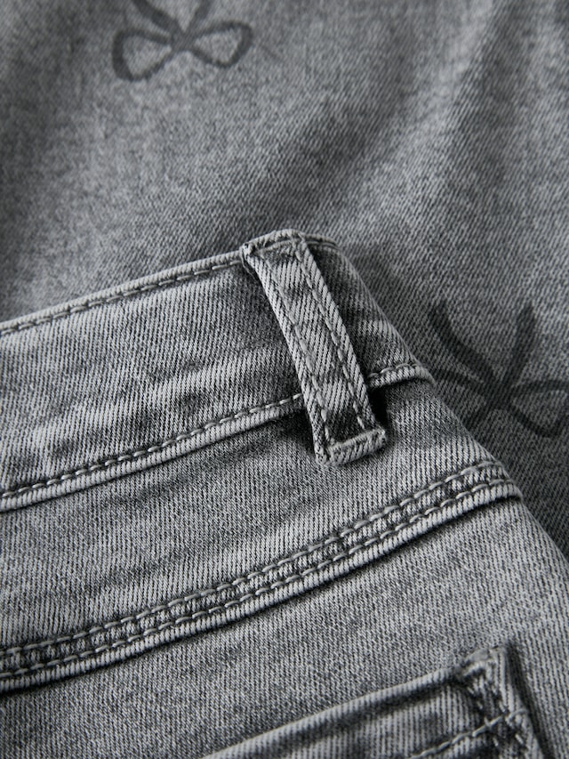 Name It Mom-Jeans »NMFBELLA MOM SHAPED JEANS 3555-ON NOOS«