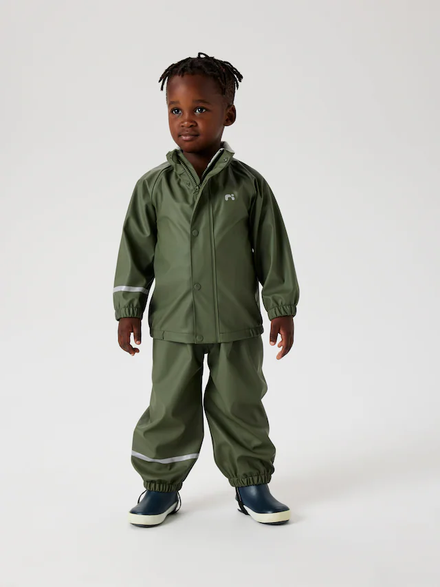 Name It Regenmantel »NKNDRY10 Regenjacke und Hose im Set« Set, 2 Stk. Keine Latzhose! Unifarben, casual, regular fit, Kunstfaser, Web
