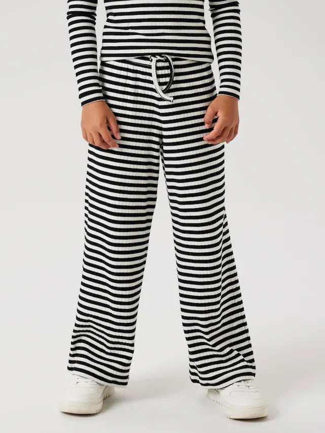 Name It Jerseyhose »NKFSURAJA STRAIGHT PANT NOOS«