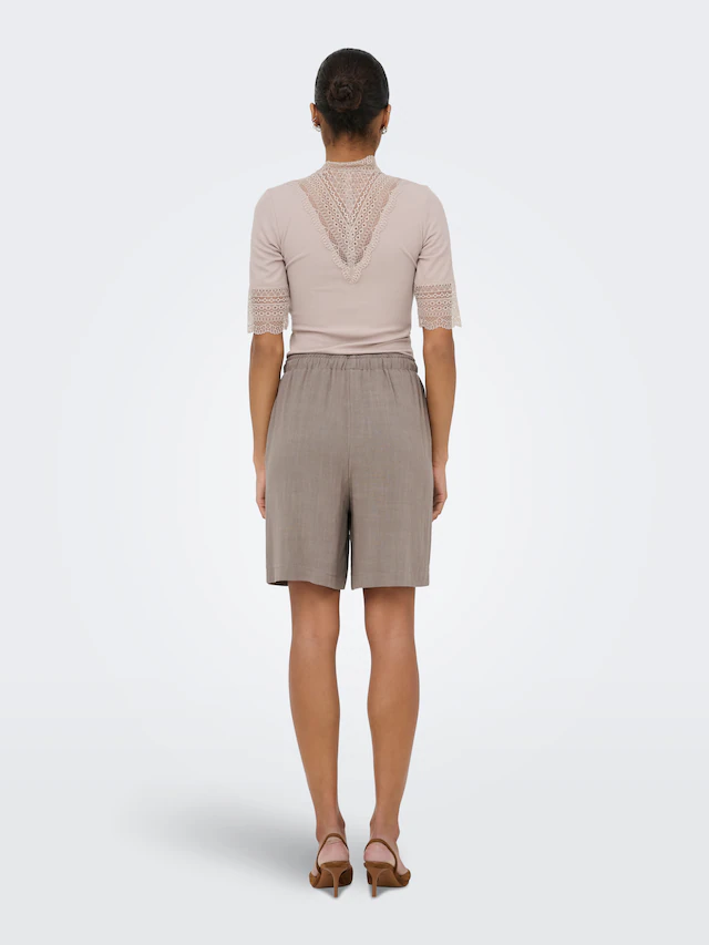 ONLY Shorts »ONLSIESTA MW PULL-UP LIN BL SHORTS NOOS« loose fit, Jersey, Viskosemischung, elastischer Bund, unifarben