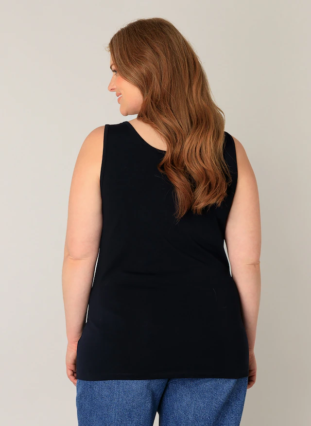 Base Level Curvy Tanktop in großen Größen