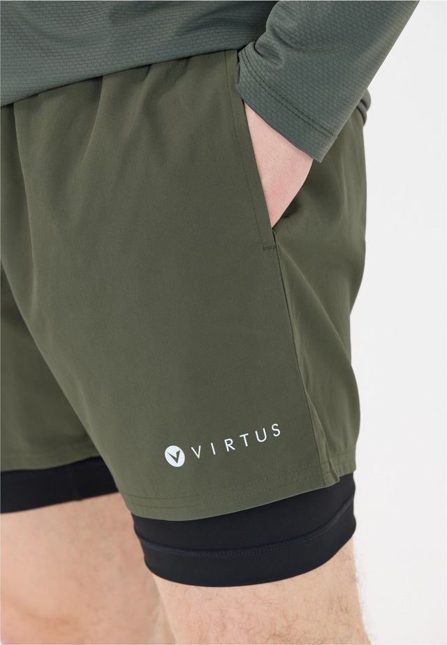 Virtus Shorts »Zayne« mit 4-Wege-Stretch und Innenhose