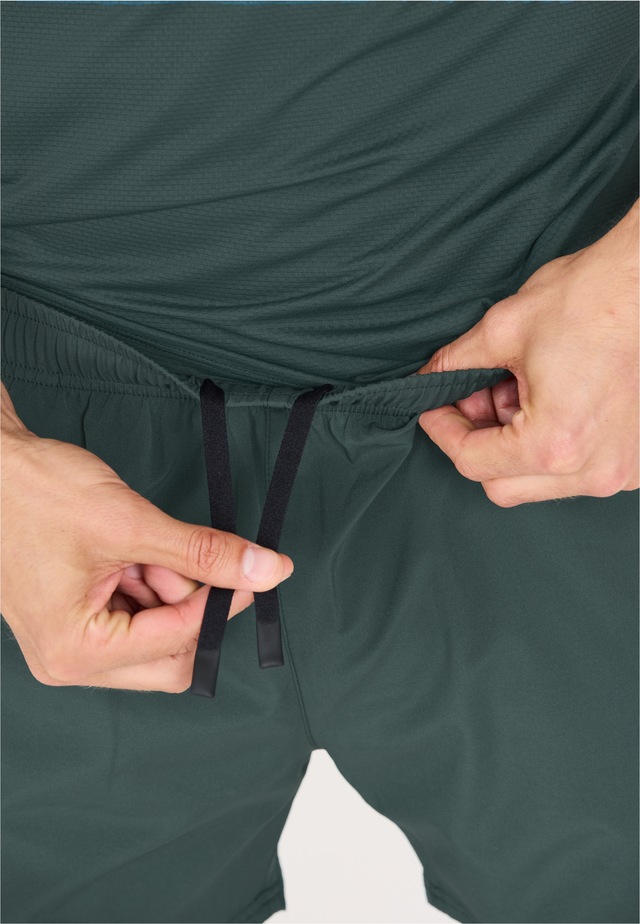 Virtus Shorts »Zayne« mit 4-Wege-Stretch und Innenhose