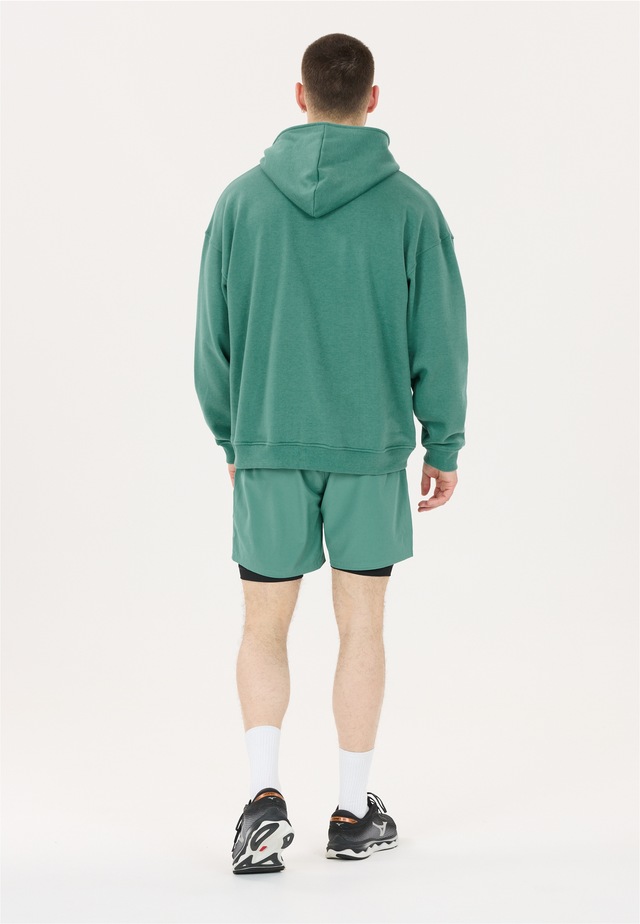 Virtus Shorts »Zayne« mit 4-Wege-Stretch und Innenhose
