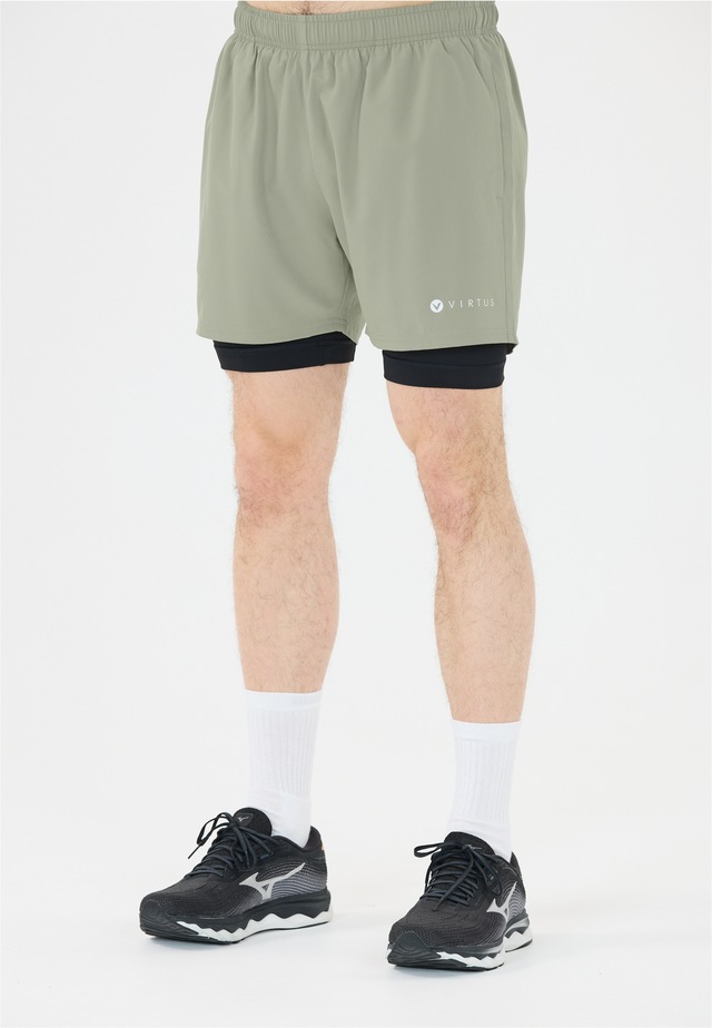 Virtus Shorts »Zayne« mit 4-Wege-Stretch und Innenhose