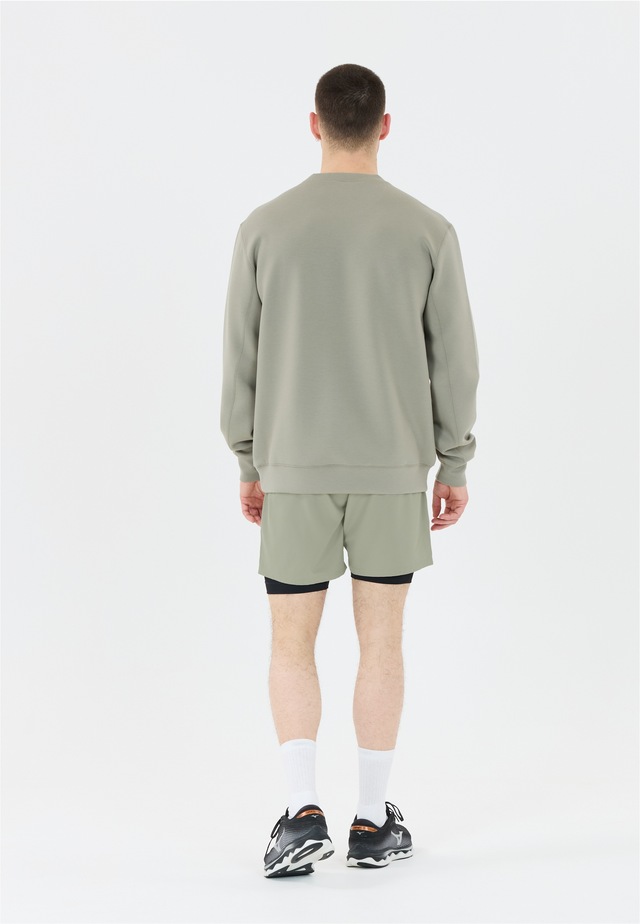 Virtus Shorts »Zayne« mit 4-Wege-Stretch und Innenhose