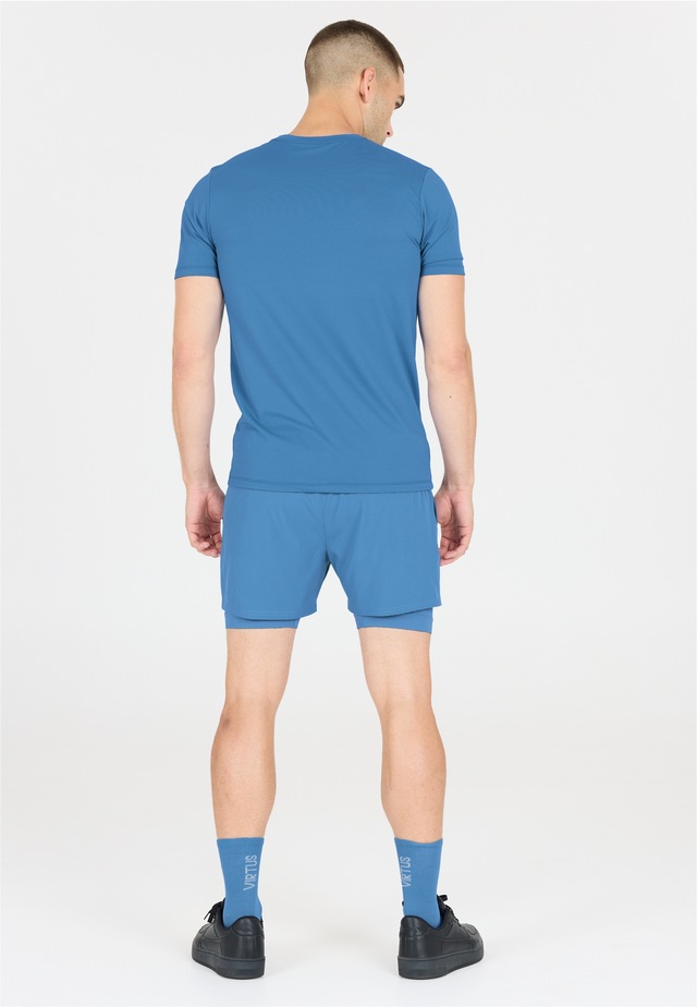 Virtus Shorts »Zayne« mit 4-Wege-Stretch und Innenhose