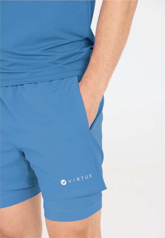 Virtus Shorts »Zayne« mit 4-Wege-Stretch und Innenhose