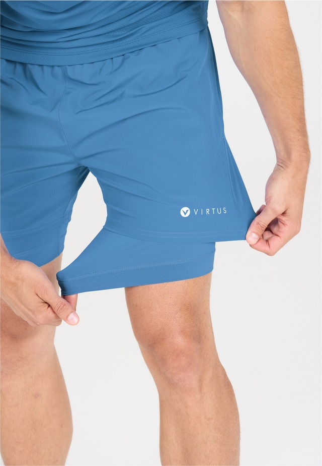 Virtus Shorts »Zayne« mit 4-Wege-Stretch und Innenhose