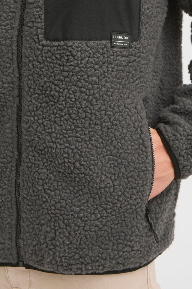 11 Project Fellimitatjacke »Fellimitatjacke PRRomeneo«