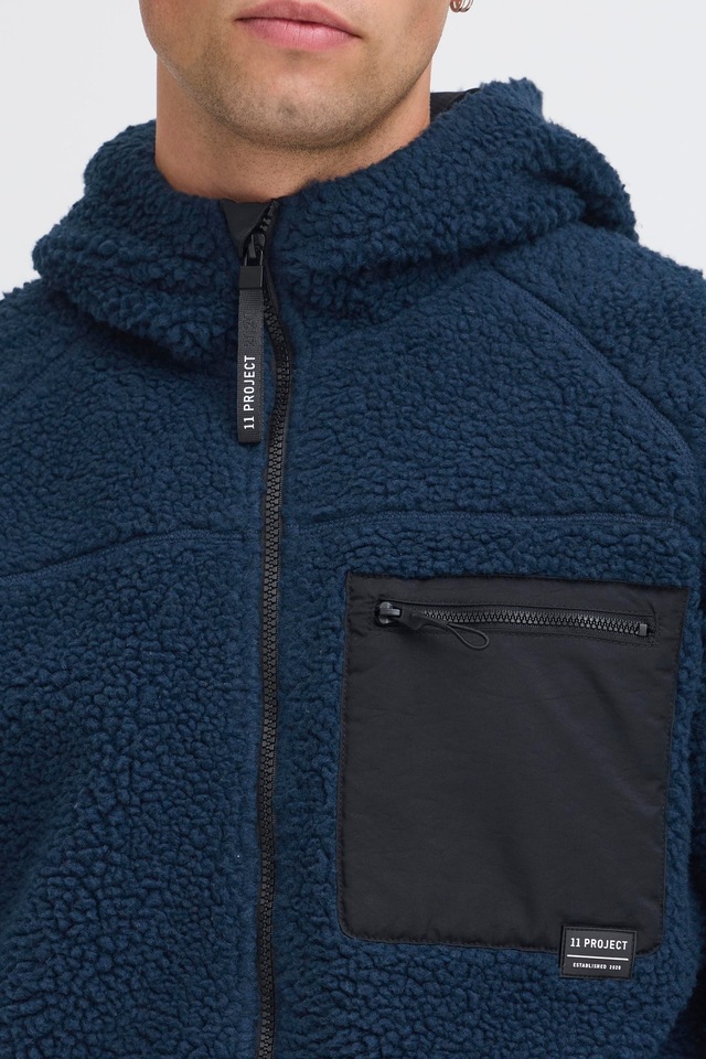 11 Project Fellimitatjacke »Fellimitatjacke PRRomeneo«