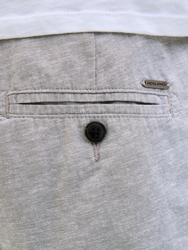 Jack & Jones Chinoshorts »JPSTACE SUMMER SHORT SRT SN« mit praktischen Taschen