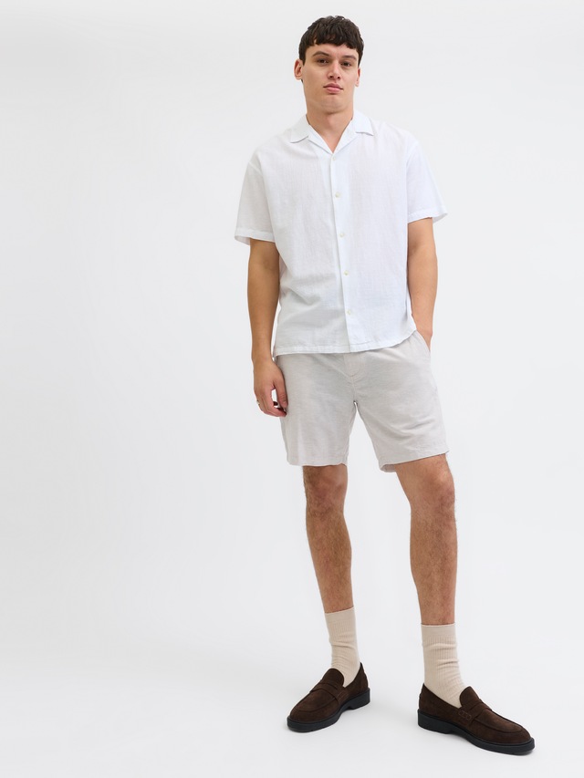 Jack & Jones Chinoshorts »JPSTACE SUMMER SHORT SRT SN« mit praktischen Taschen