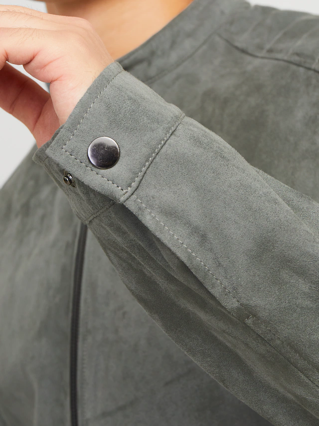 Jack & Jones Bikerjacke »JJEDYLAN mit wasserabweisender Funktion« ohne Kapuze unifarben, modisch, regular fit, Polyester