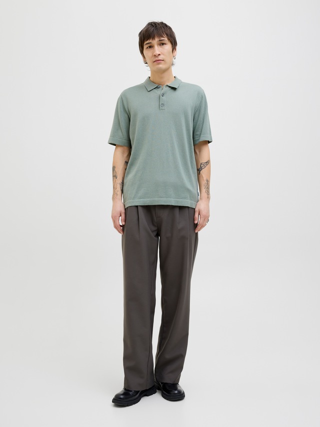 Jack & Jones Kurzarmpullover »JJEEMIL KNIT RELAXED POLO SS SN« mit Polo Kragen