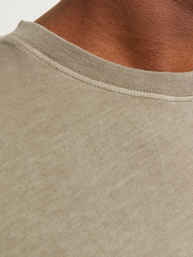 Jack & Jones Rundhalsshirt »JJECHARGE FADED TEE O-NECK NOOS« mit Rundhalsausschnitt