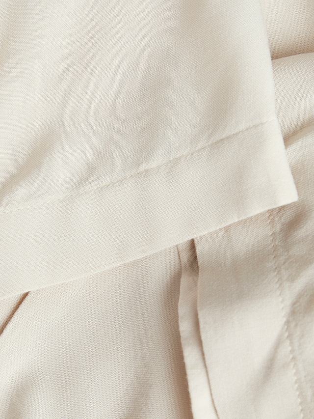 Jack & Jones Kurzarmhemd »JJEJEFF SOLID RESORT SHIRT S/S SN« mit Resort Kragen