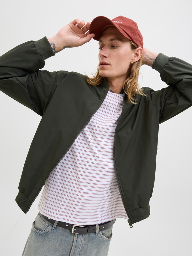 Jack & Jones Bomberjacke »JJECHARGE BOMBER JACKET NOOS« ohne Kapuze mit Rippbündchen