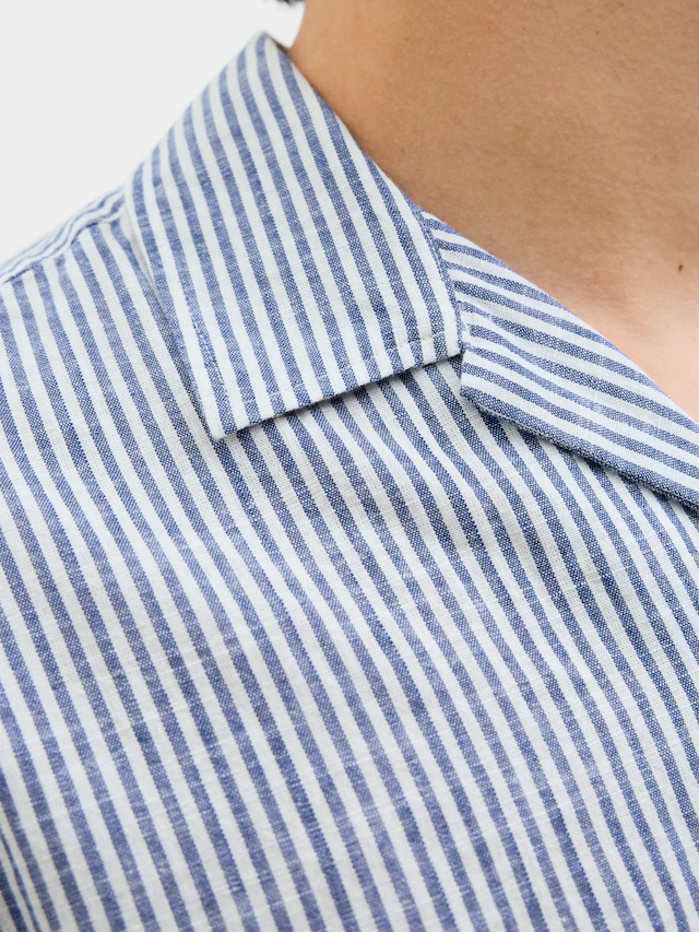 Jack & Jones »JJESUMMER RESORT SHIRT SS SN« mit Resort Kragen