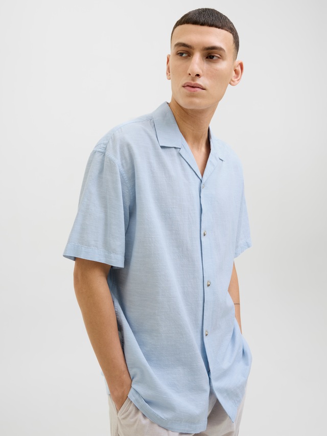 Jack & Jones »JJESUMMER RESORT SHIRT SS SN« mit Resort Kragen