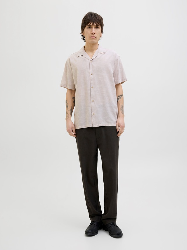 Jack & Jones »JJESUMMER RESORT SHIRT SS SN« mit Resort Kragen
