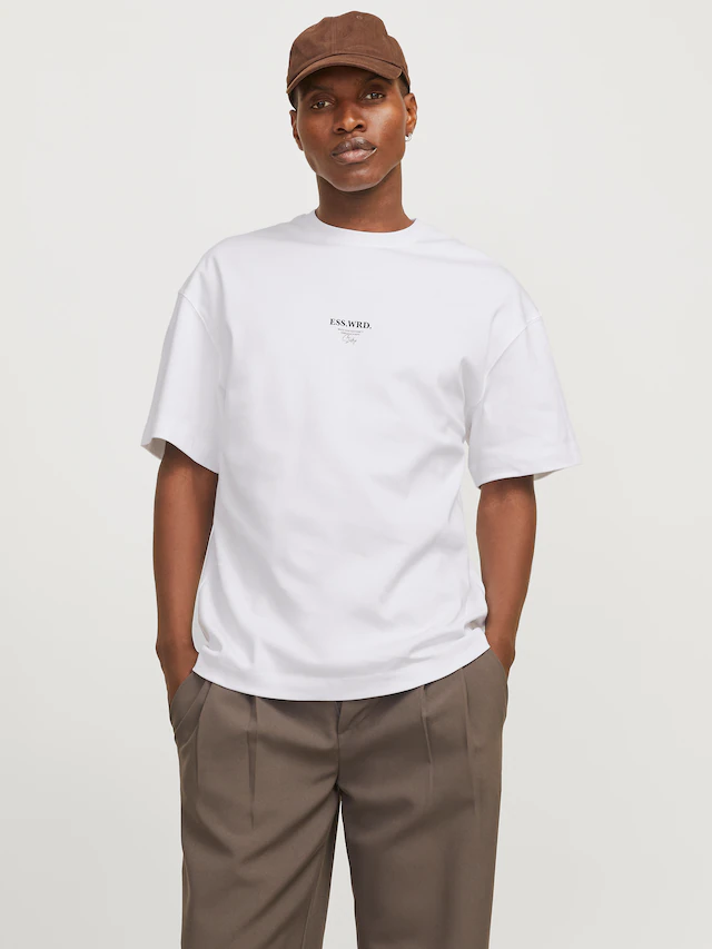 Jack & Jones Rundhalsshirt »JJEURBAN EDGE STUDIO TEE SS O-NECK NOOS« mit Front und Back Print