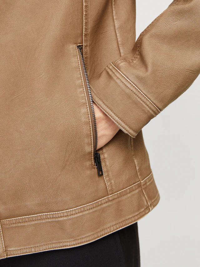 Jack & Jones Lederimitatjacke »JJEWARNER WASHED PU JACKET NOOS« ohne Kapuze mit Bandkragen