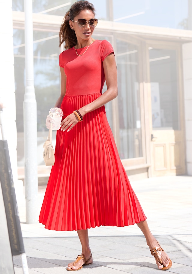 LASCANA Midikleid »mit Plisseerockteil, bügelfreie Qualität« Ohne Taschen elegantes Sommerkleid, Festkleid, Plisseekleid, modisch