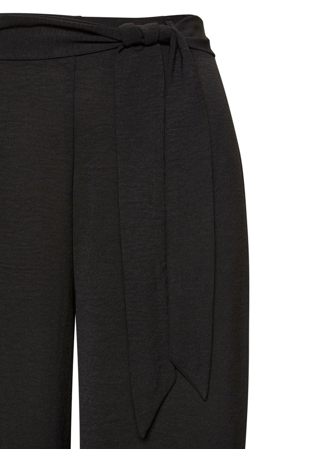 Vivance Schlupfhose »mit weitem Bein und bequemer Passform« mit elastischem Bund, luftige Sommerhose, Basic