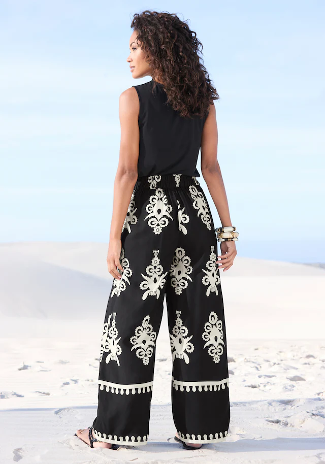 LASCANA Palazzohose »mit Ethno-Print und weitem, luftigem Bein« leichte Sommerhose aus Webware