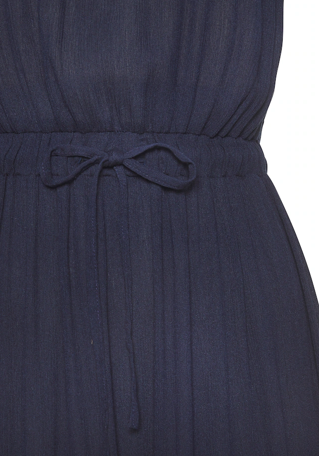 LASCANA Maxikleid mit tiefem Ausschnitt aus gekreppter Viskose