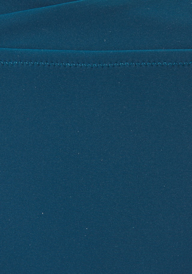 LASCANA Triangel-Bikini mit Zierdetail im Ausschnitt