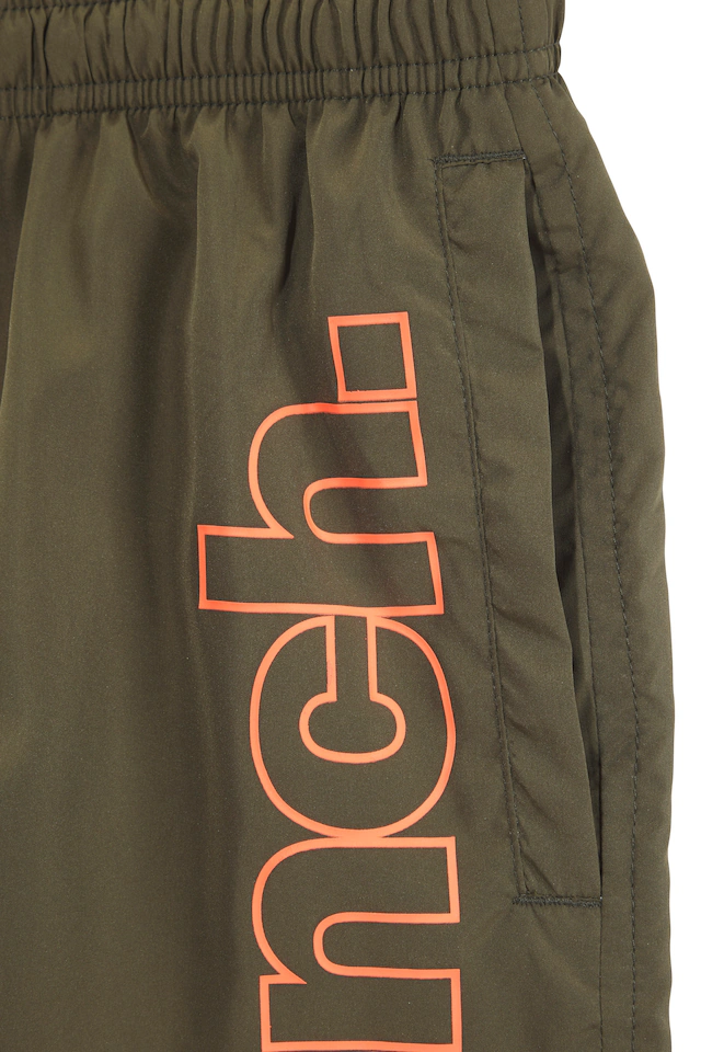 Bench. Badeshorts mit Logoschriftzug