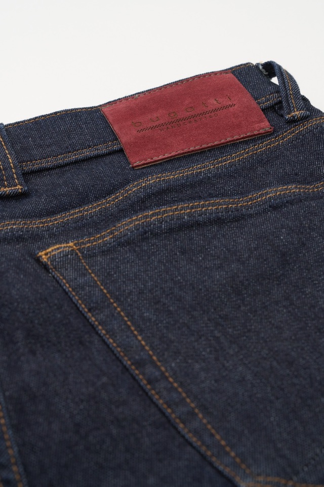 bugatti 5-Pocket-Jeans mit dezenter Waschung
