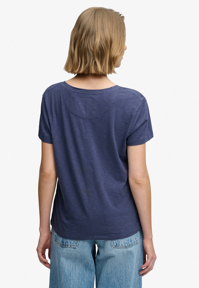 Superdry T-Shirt »STUDIOS SLUB EMB VEE TEE« Baumwollmischung, relaxed fit