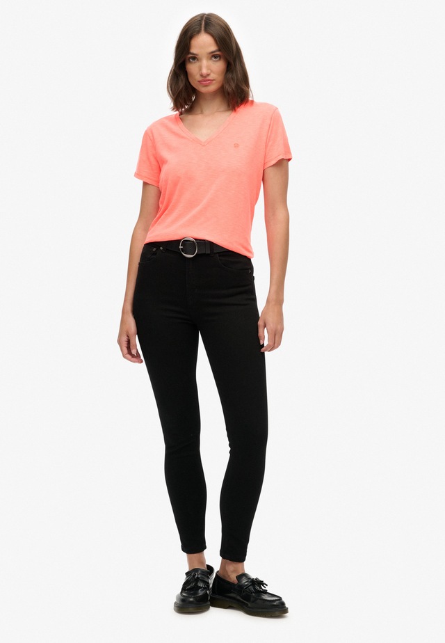 Superdry T-Shirt »STUDIOS SLUB EMB VEE TEE« Baumwollmischung, relaxed fit