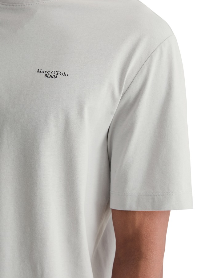 Marc O'Polo DENIM T-Shirt Ein dezenter Logo-Print auf der Brust