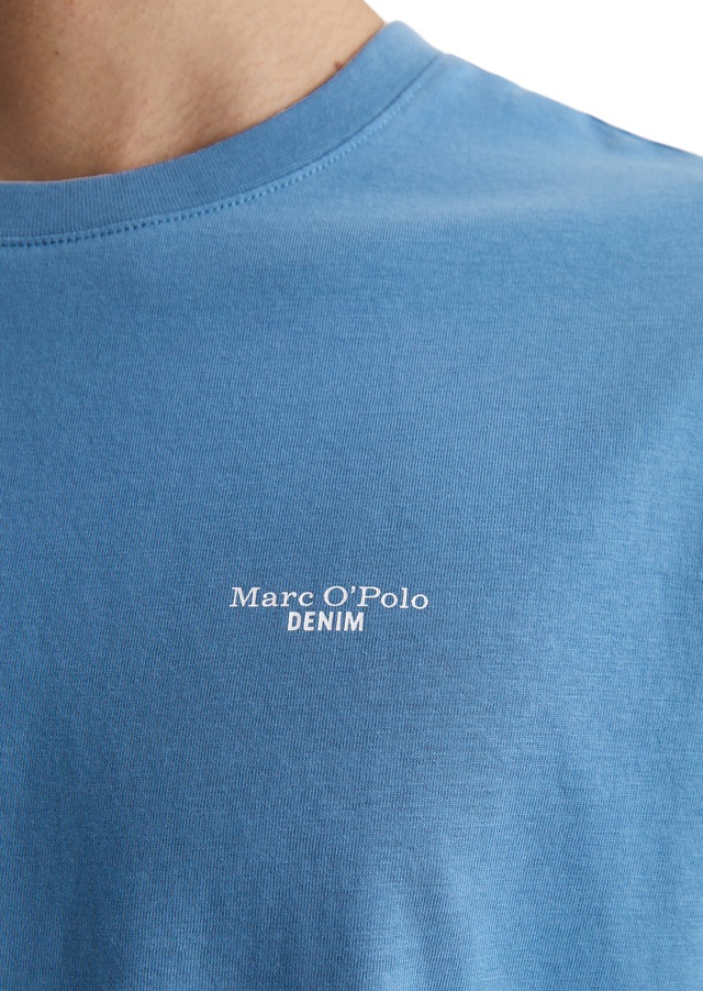 Marc O'Polo DENIM T-Shirt Ein dezenter Logo-Print auf der Brust