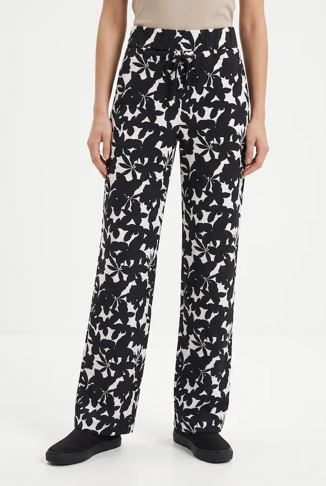 MAC Stoffhose »EASY WIDELEG« sehr elastische Qualität, angenehmer Griff und hoher Tragekomfort