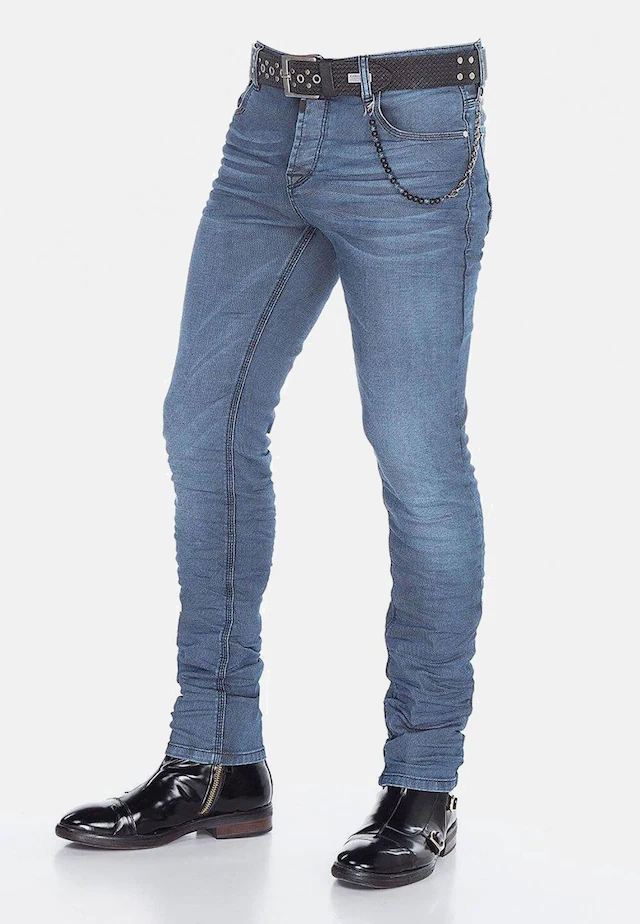 Cipo & Baxx Röhrenjeans »Jeans« mit Elasthanzusatz, CD374