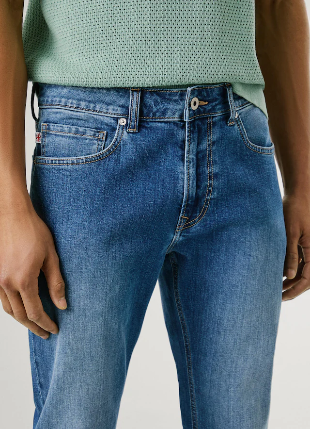 Pepe Jeans Tapered-fit-Jeans »STANLEY« Ziernähte an den Gesäßtaschen
