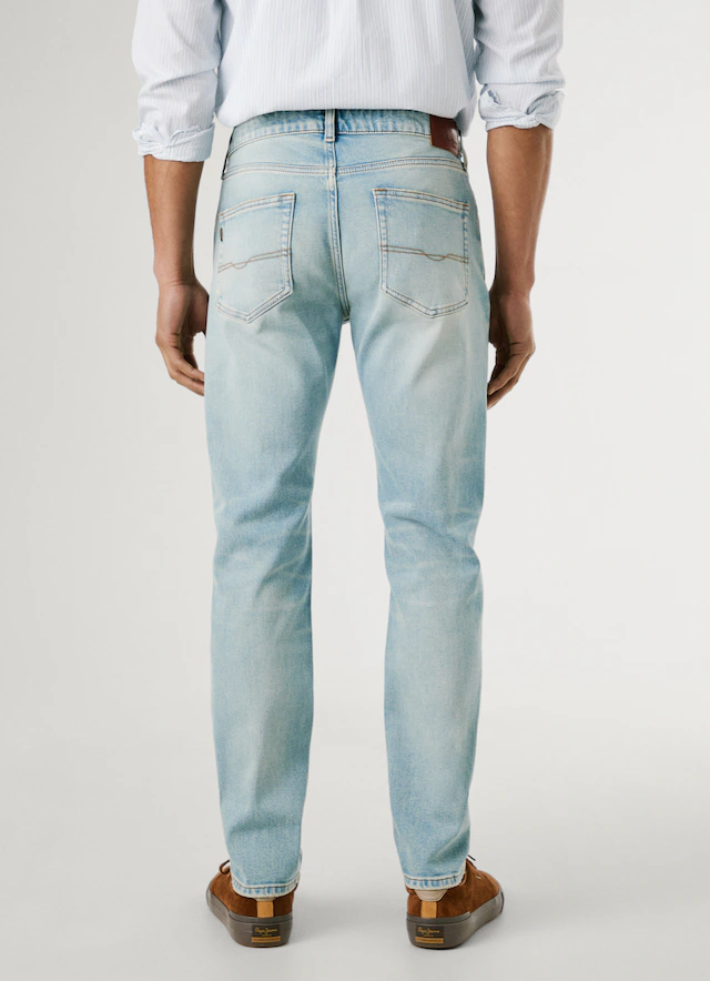 Pepe Jeans Tapered-fit-Jeans »STANLEY« Ziernähte an den Gesäßtaschen