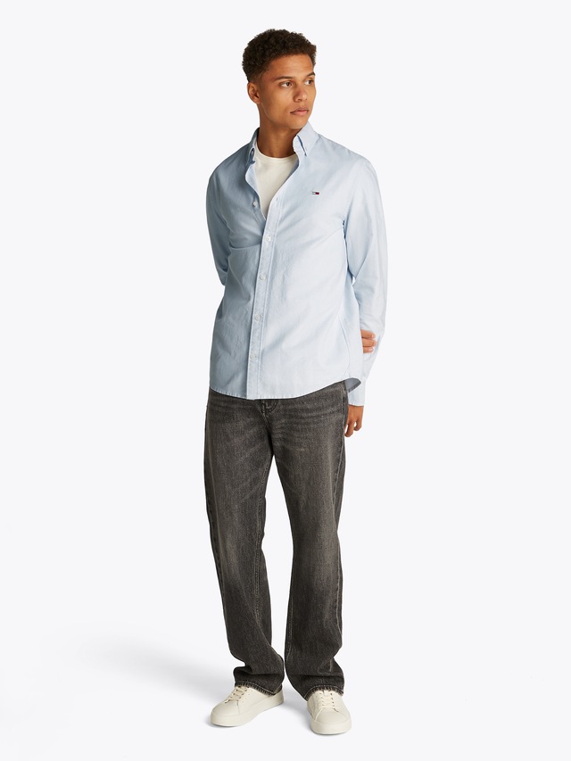 Tommy Jeans Langarmhemd »TJM REGULAR OXFORD« mit Rundhalsausschnitt, Button-down-Kragen