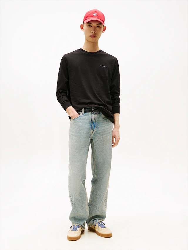 Tommy Jeans Langarmshirt »TJM SLIM CHEST LINEAR LS TEE EXT« Mit Rundhalsausschnitt
