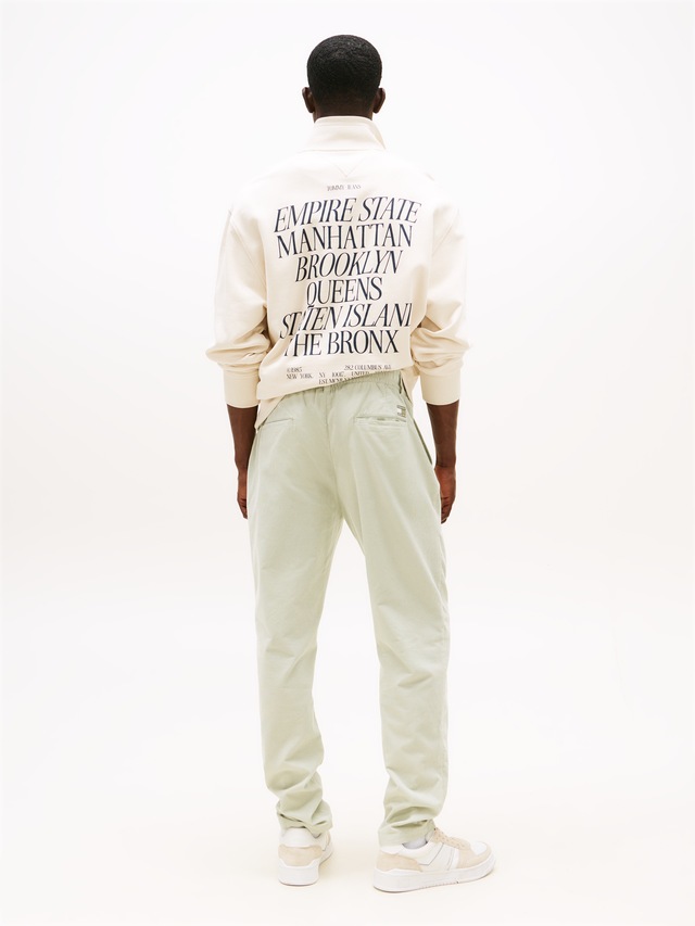 Tommy Jeans Stoffhose »TJM ISAAC LIGHT CORD PANTS« Mit Gürtelschlaufen