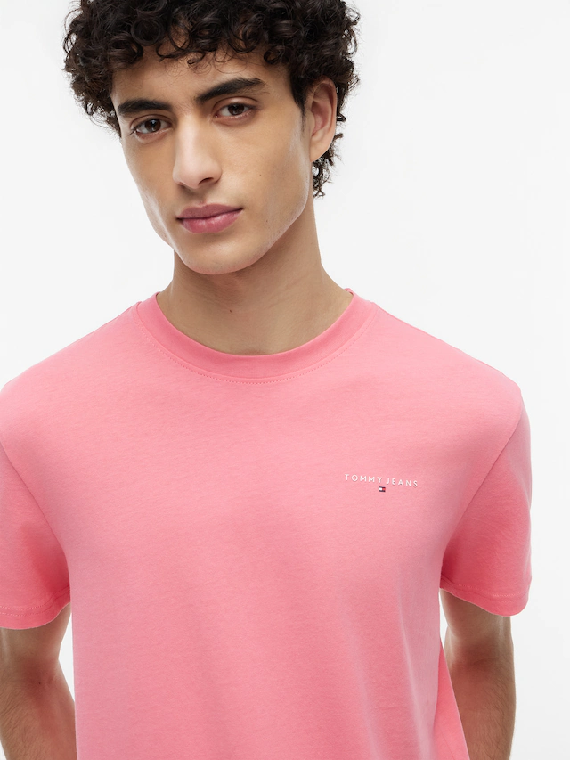 Tommy Jeans T-Shirt »TJM SLIM LINEAR CHEST TEE EXT« Mit Rundhalsausschnitt