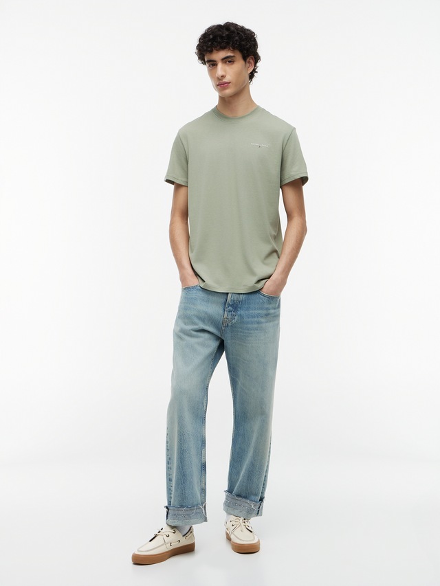 Tommy Jeans T-Shirt »TJM SLIM LINEAR CHEST TEE EXT« Mit Rundhalsausschnitt