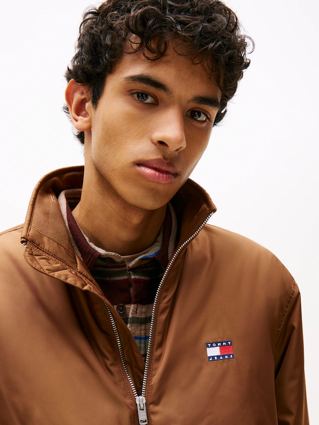 Tommy Jeans Blouson »TJM ESSENTIAL PADDED JACKET EXT« Freizeitjacke, Übergangsjacke glänzend, Stretchbündchen, Stehkragen